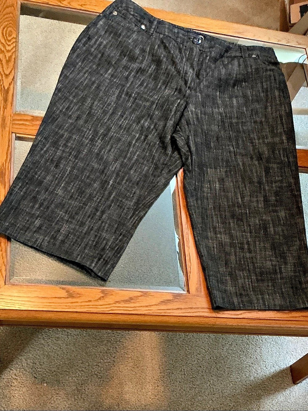 Larry Levine Women's Stretch Capri Black Size 18W